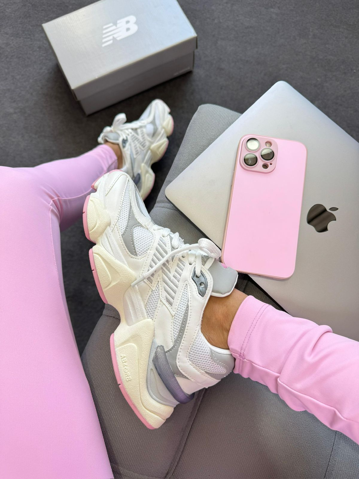 New Balance 9060 – Linha Premium