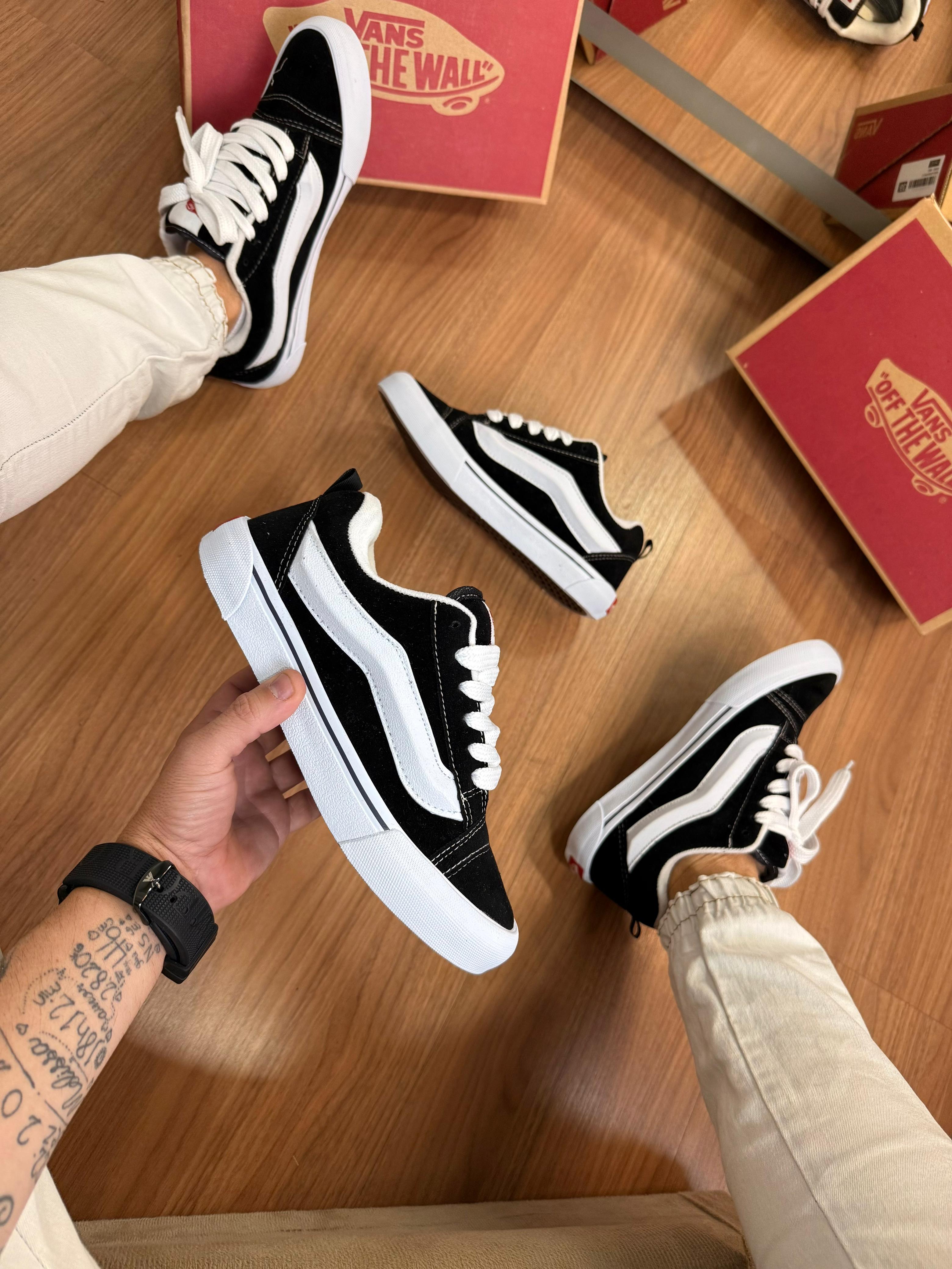 Tênis Vans KNU Preto Branco – Linha Premium