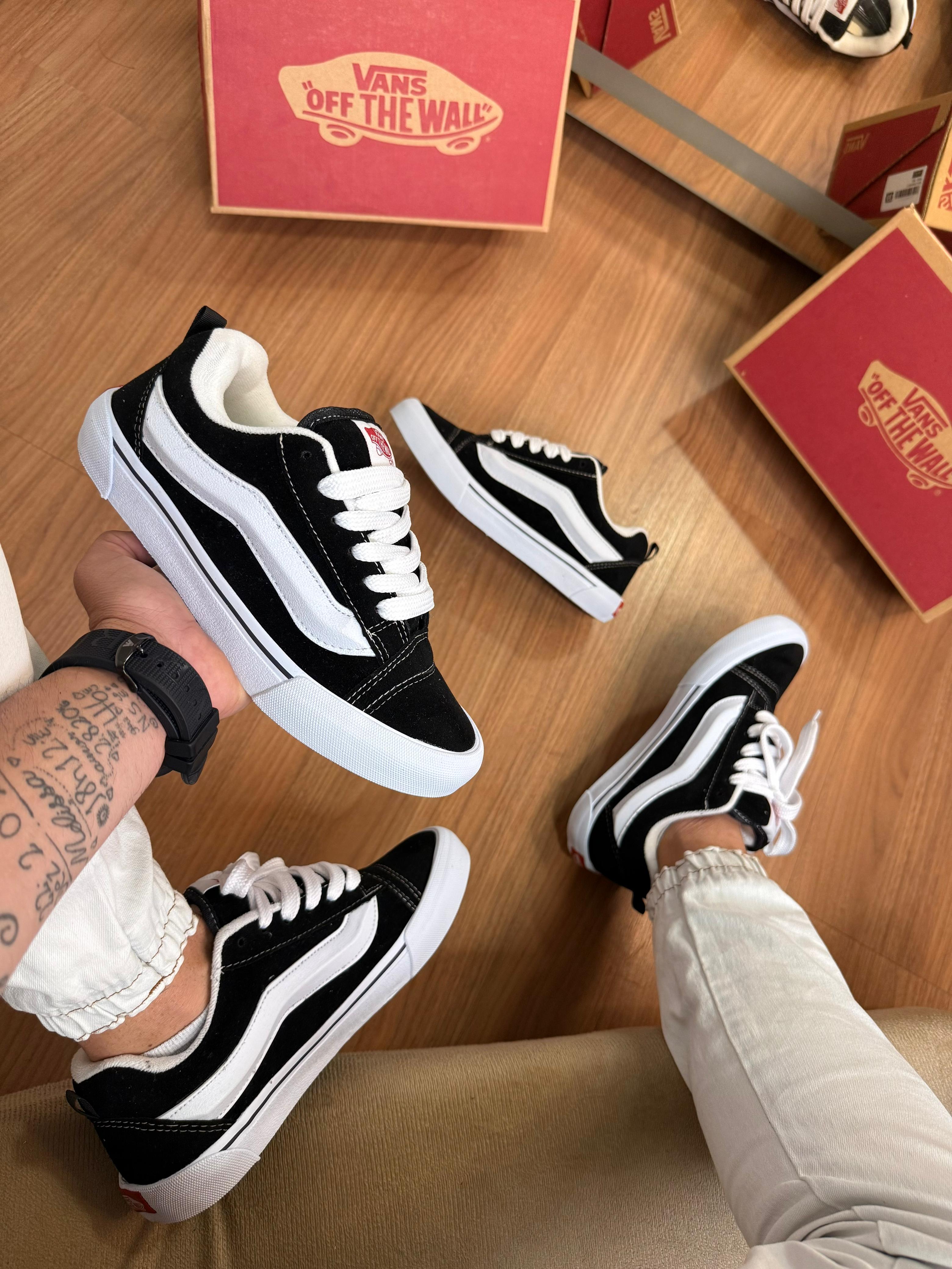 Tênis Vans KNU Preto Branco – Linha Premium