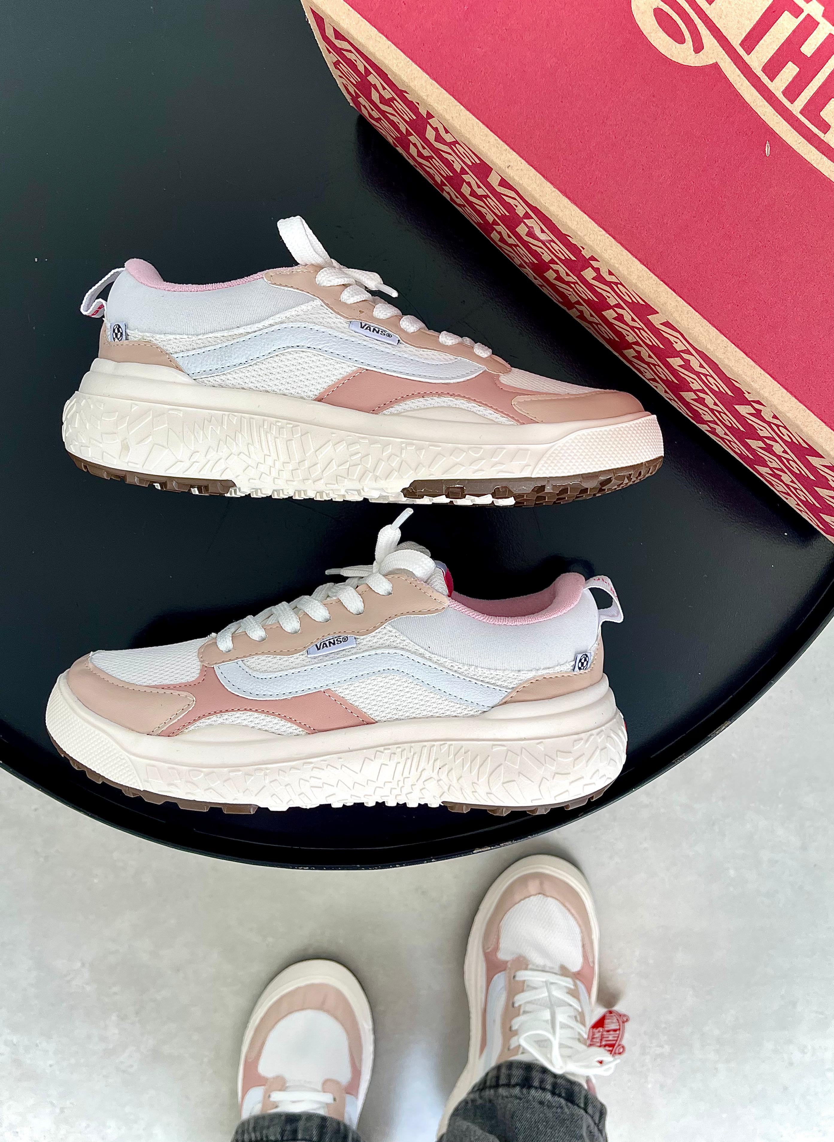 Tênis Vans Ultrarange Neo VR3