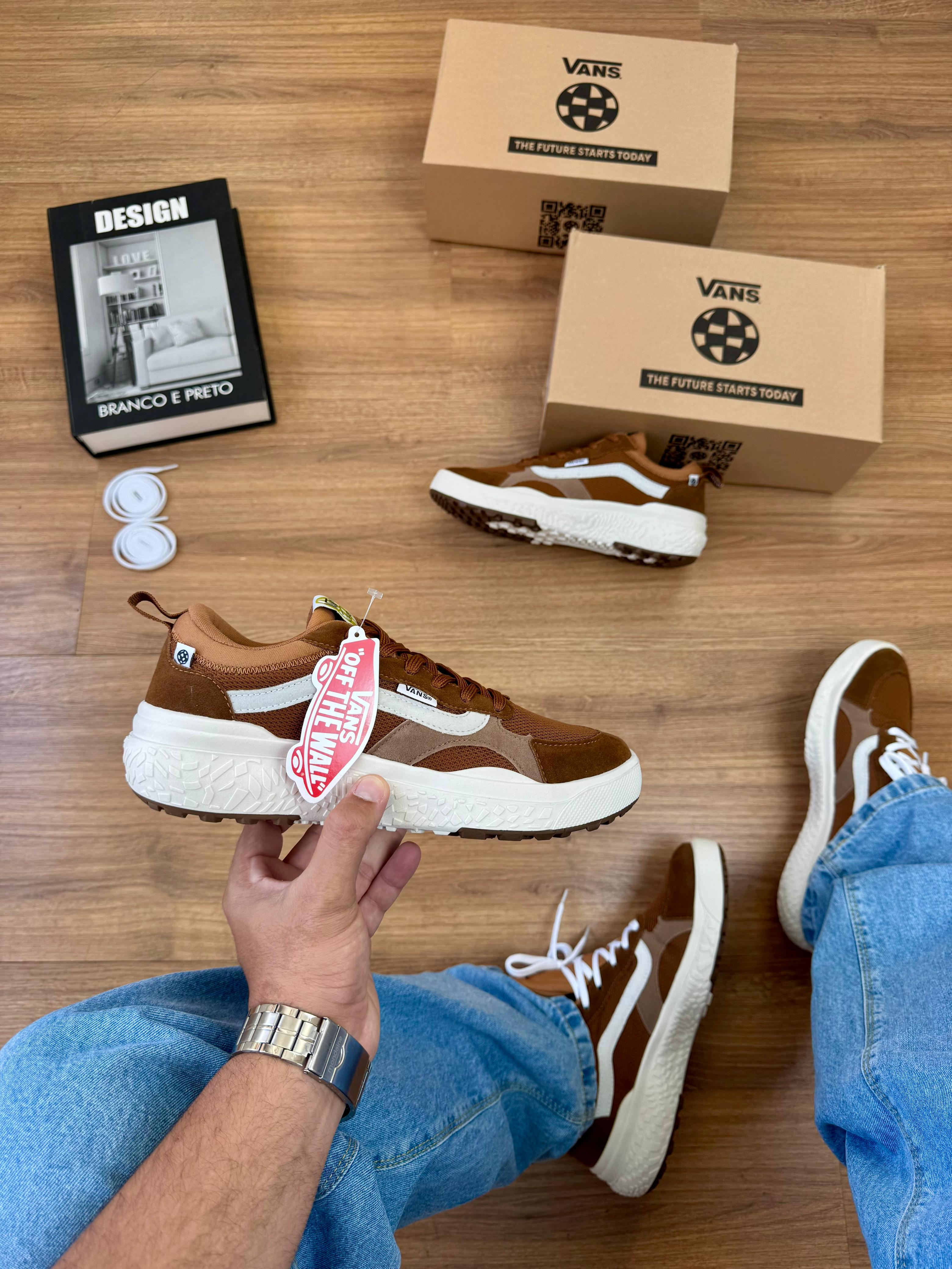 Tênis Vans Ultrarange Neo VR3 Marrom