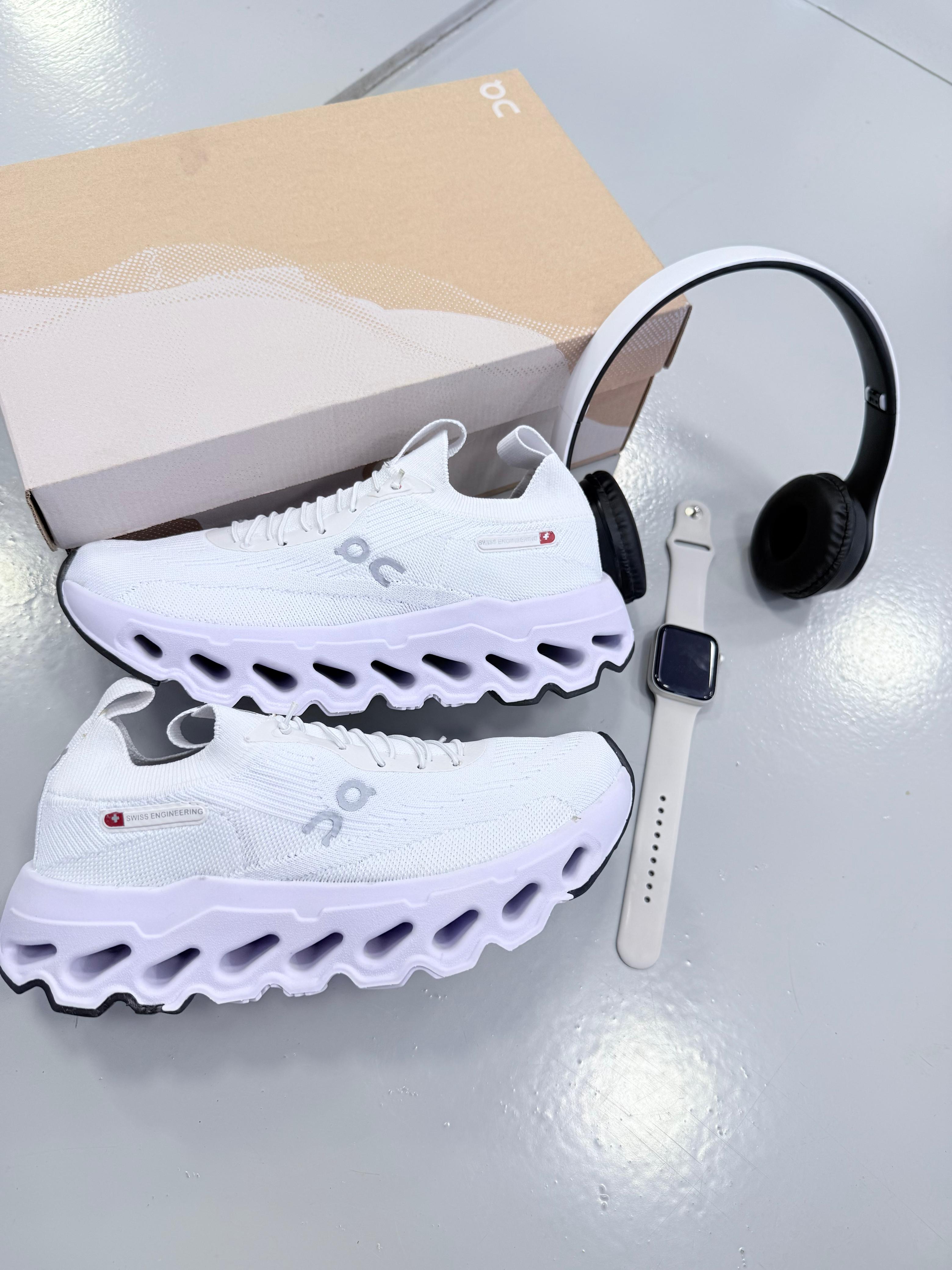 Tênis On Cloudtilt Running Branco