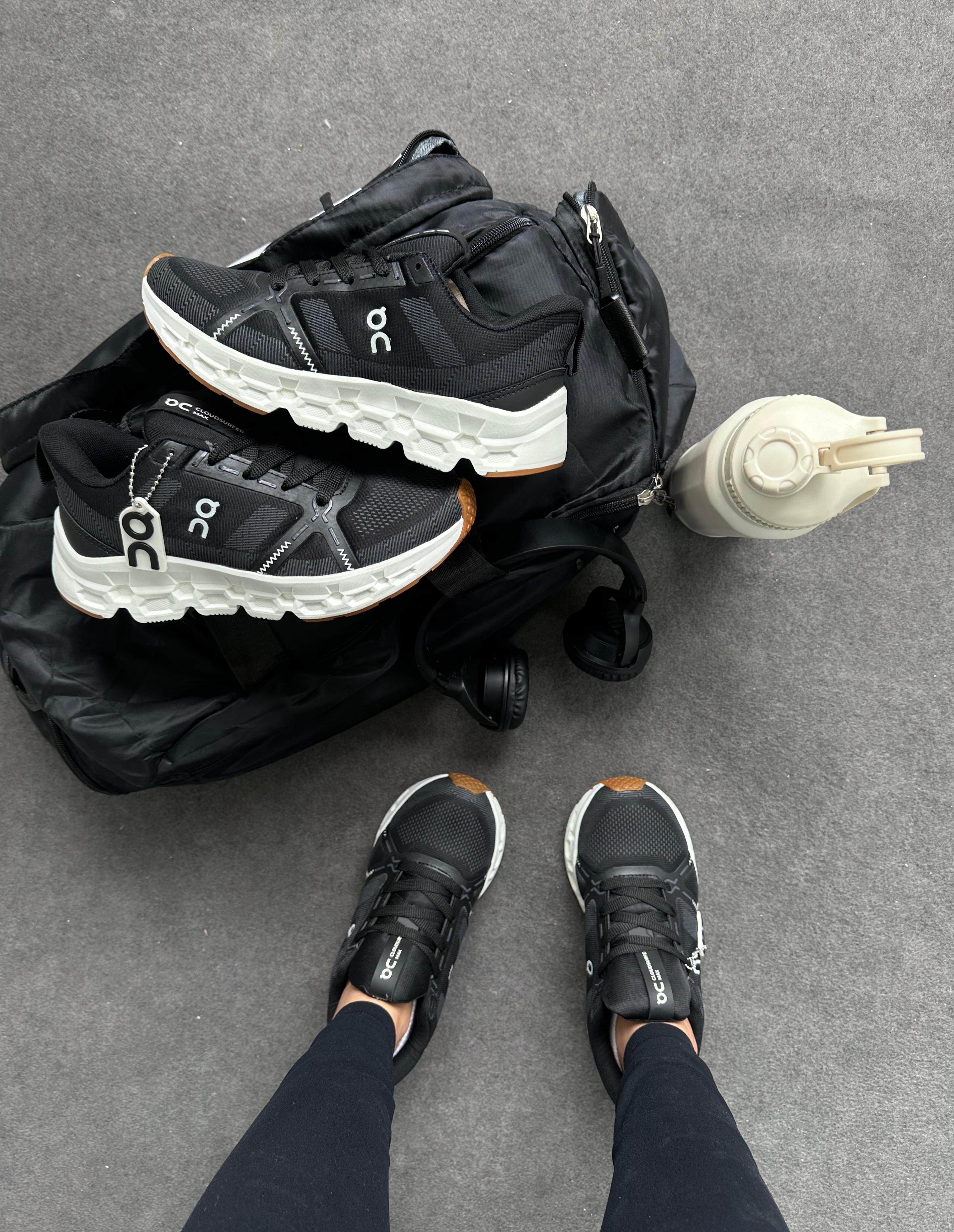 Tênis On Cloud Surfer Max – Linha Premium