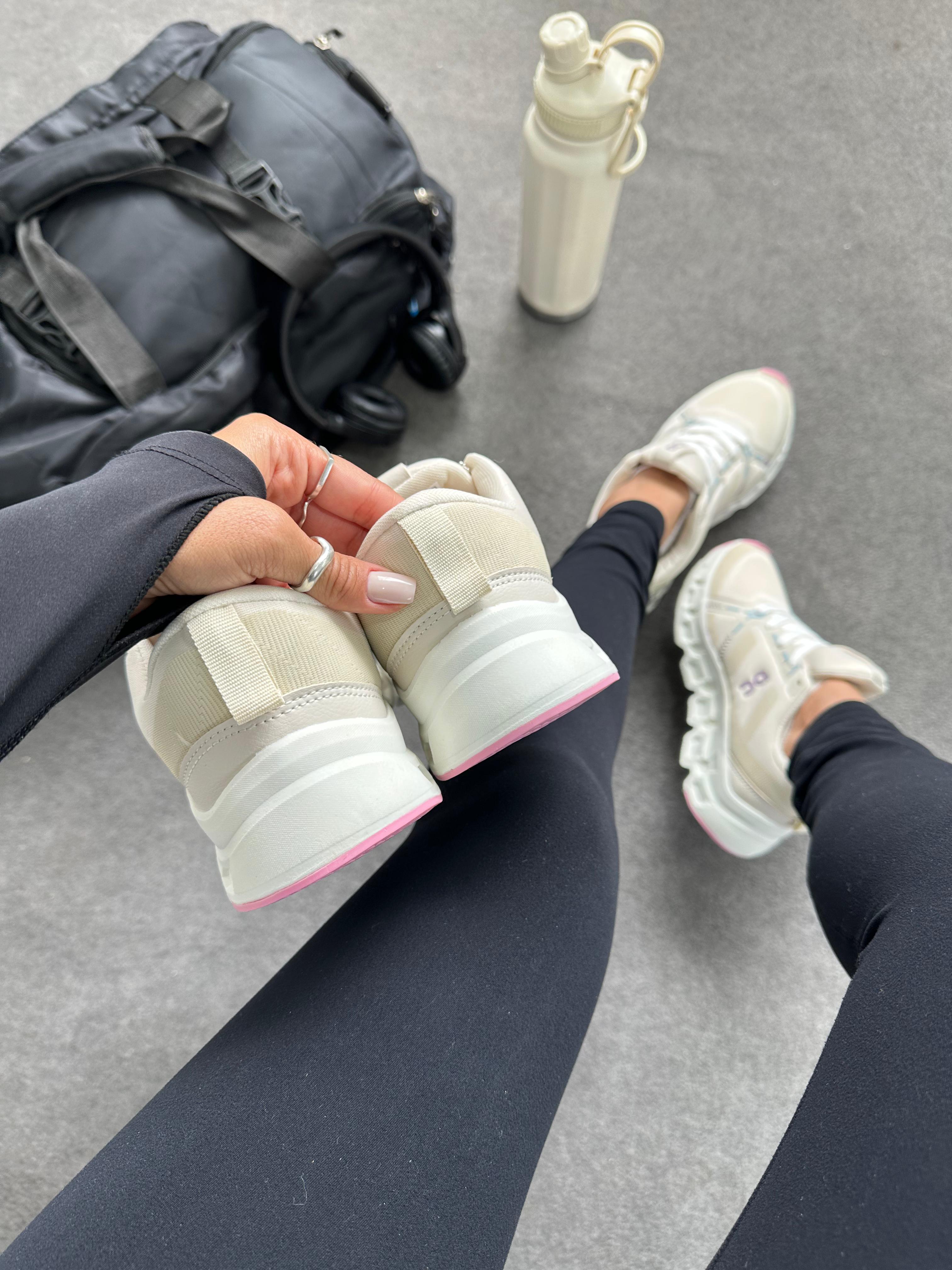 Tênis On Cloud Surfer Max