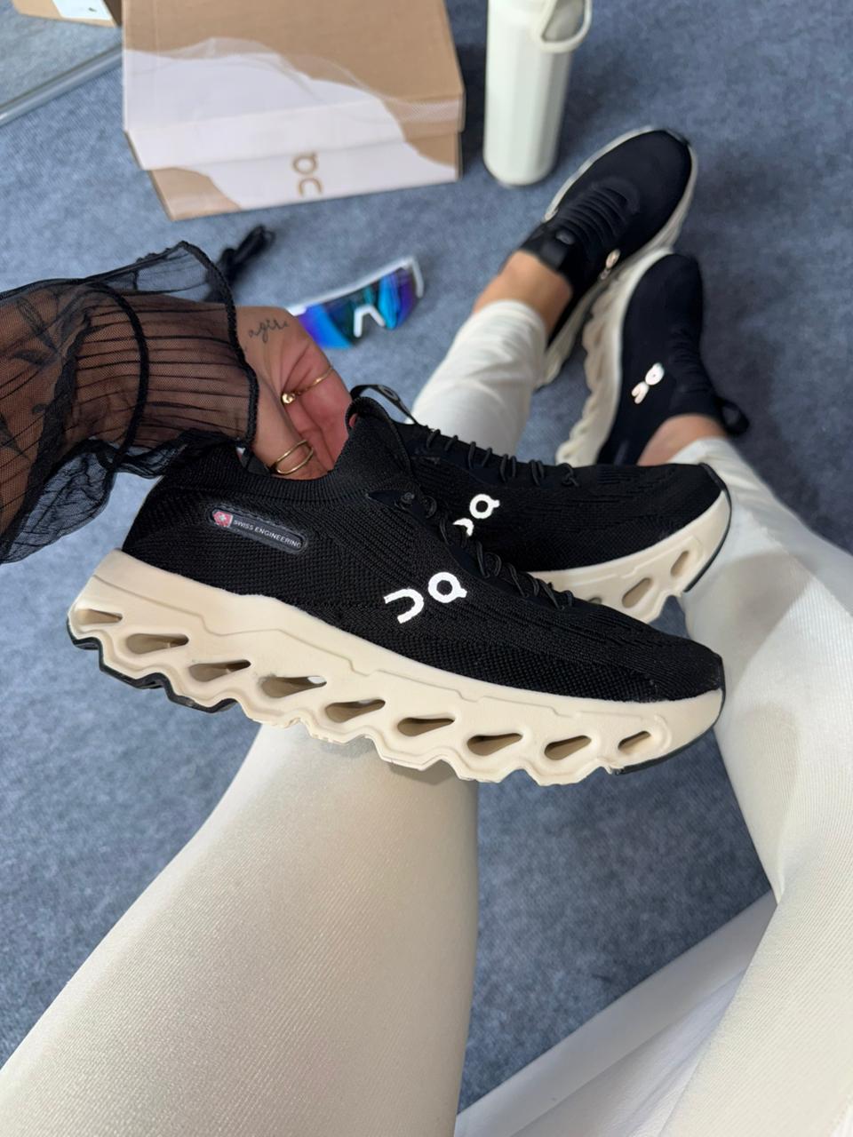 Tênis On Cloudtilt Running Preto