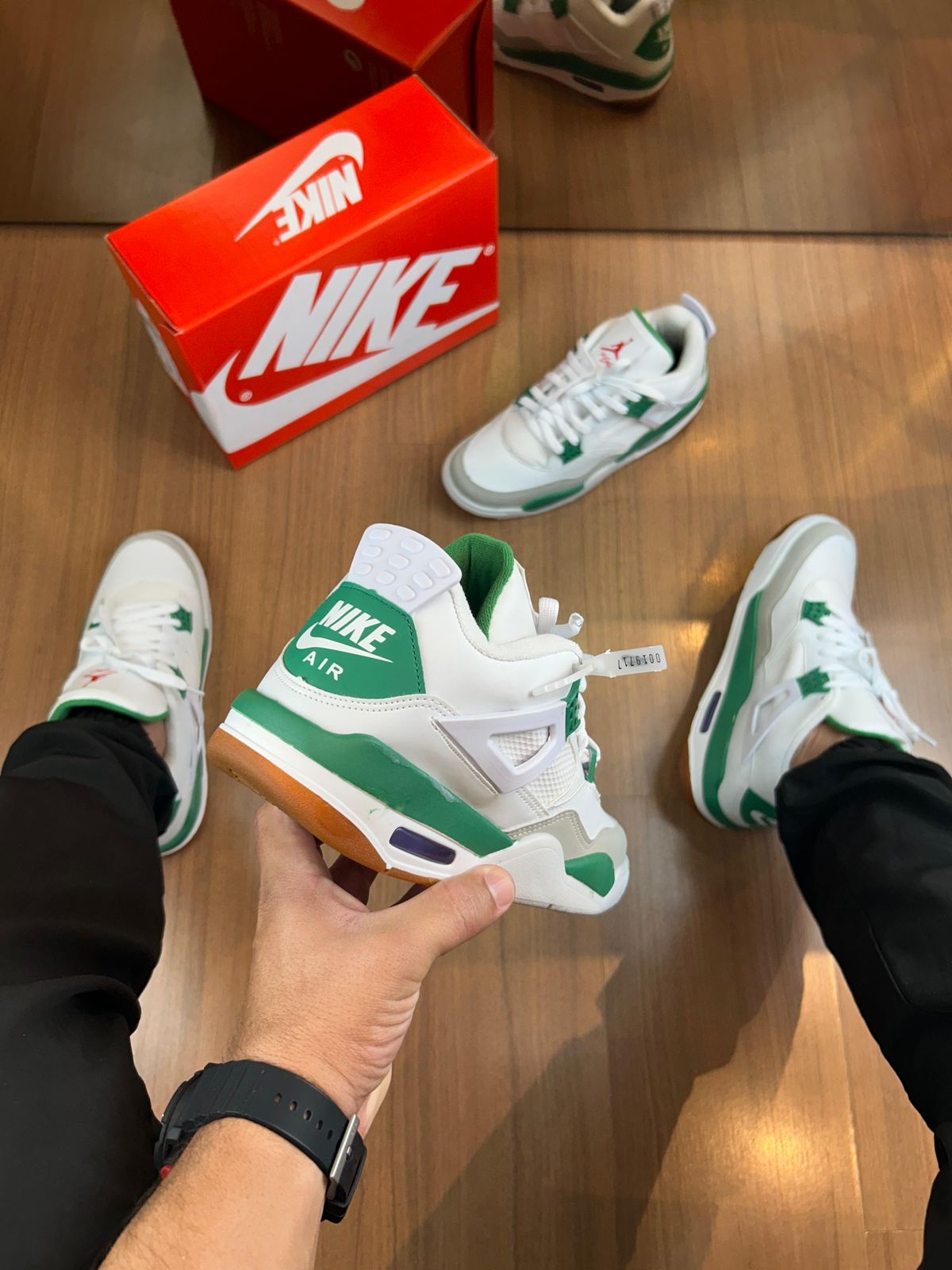 Tênis Nike Jordan 4 Verde