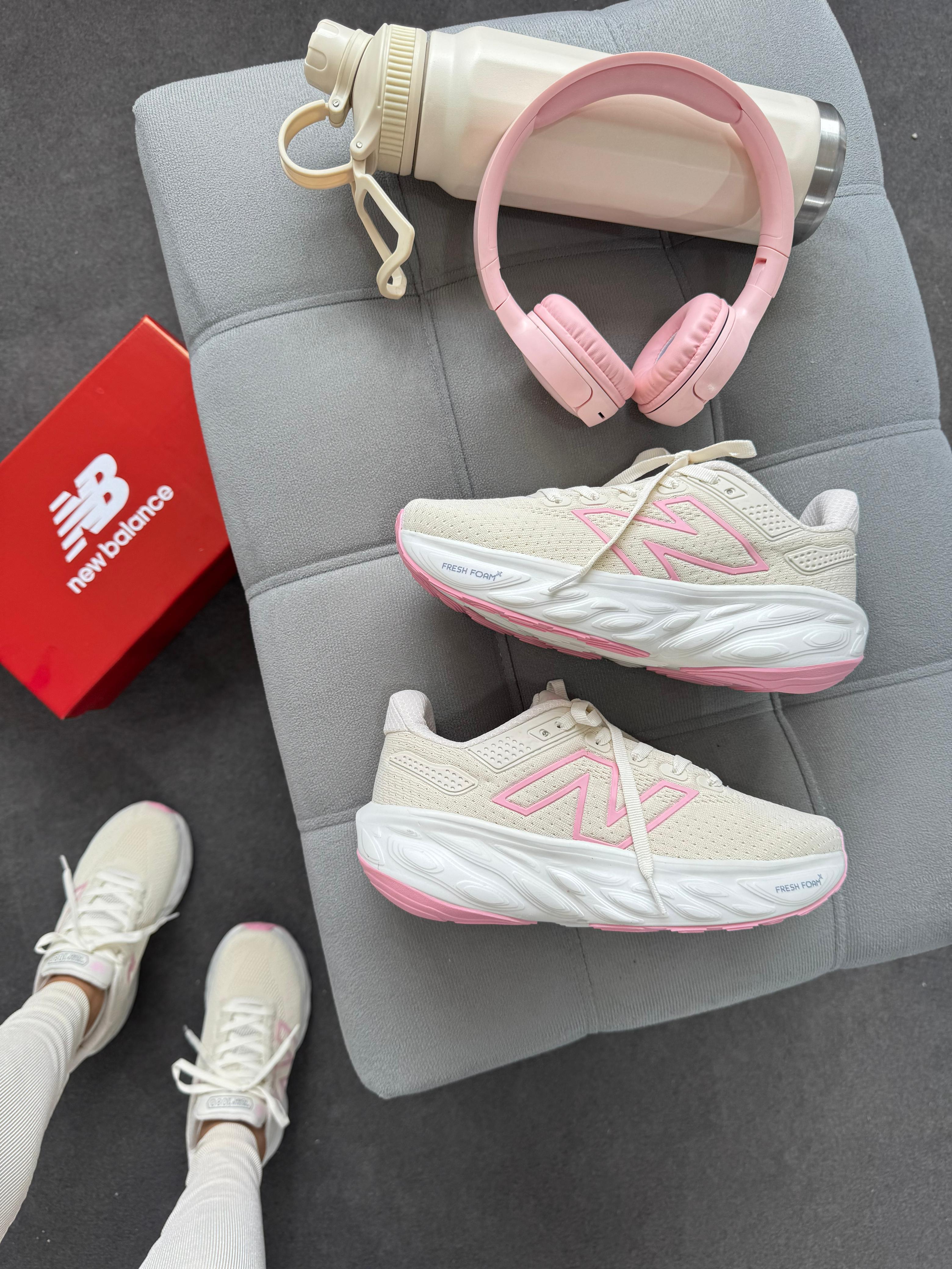 Tênis New Balance 1080 Rosa