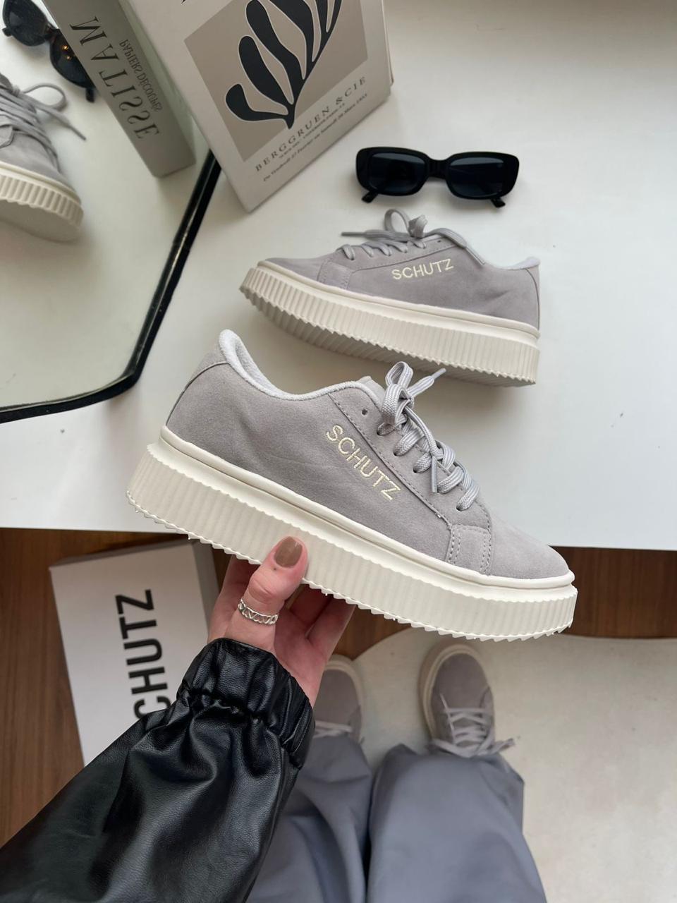 Tênis Schutz Cinza